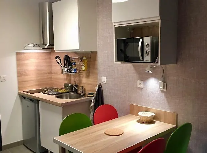 Moulin D'albias Aux Portes De Montauban Hotel apartamentowy 4*